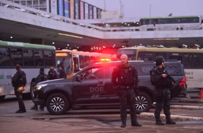 Polícia Civil desarticula grupos que transformam Rodoviária e seus arredores em feira de drogas