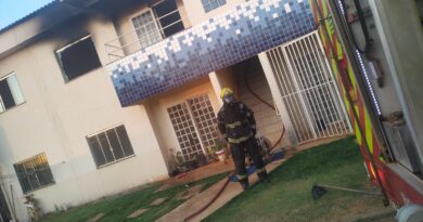 Incêndio em apartamento na Cidade Ocidental é controlado por bombeiros