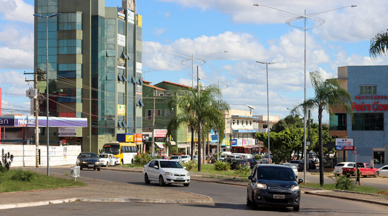 Restaurantes começam a deixar de abrir as portas devido à falta de água, em Cidade Ocidental