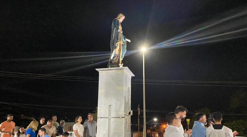 Fábio Correa inaugura revitalização da Praça Nossa Senhora das Graças, em Cidade Ocidental