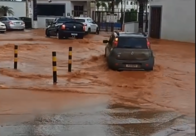 E a cena se repete: Fortes chuvas causam prejuízos em Valparaíso de Goiás