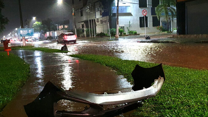 Tempestade Expõe Infraestrutura Precária de Valparaíso de Goiás