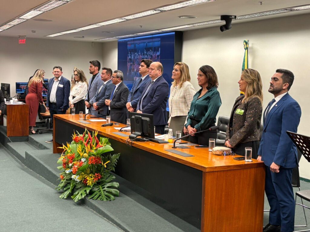 cerimonia solene na câmara dos deputados 