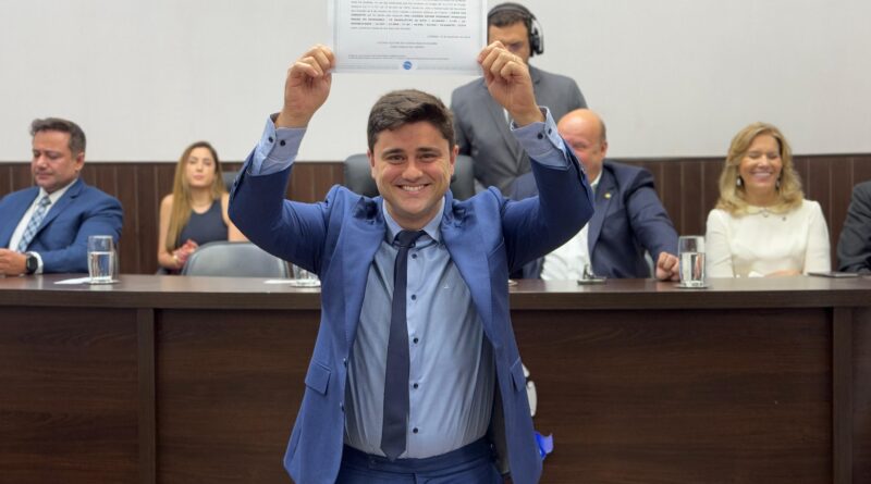 Diego Sorgatto é diplomado para segundo mandato: “Faremos mais e melhor por Luziânia”