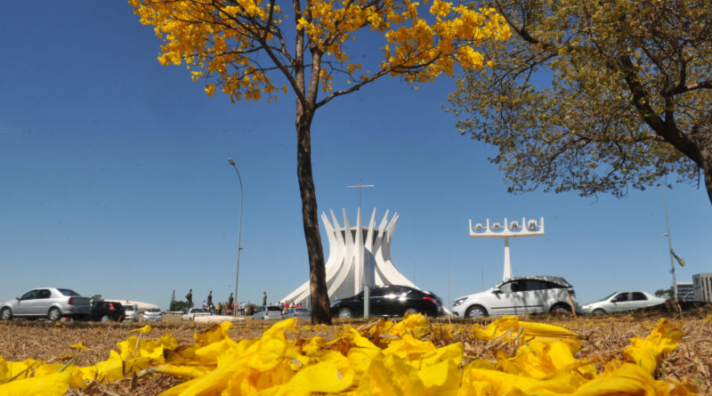 Aniversário de Brasília terá três dias de festa, anuncia Ibaneis Rocha