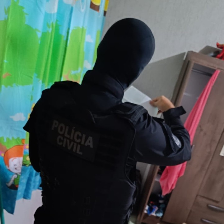 Polícia Civil de Goiás realiza operação contra organizações criminosas em Luziânia