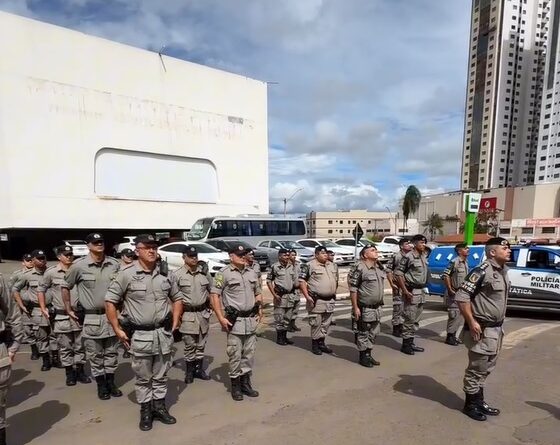 Policial em Luziania