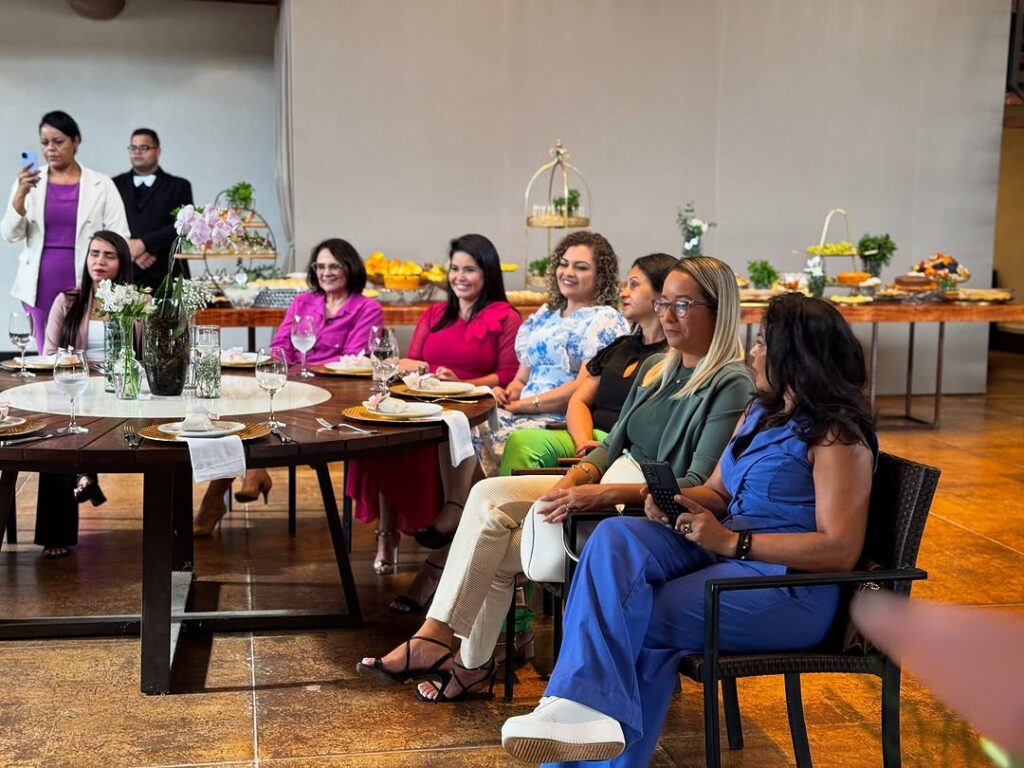 Encontro de Primeiras-damas do entorno do DF discutem políticas e ações sociais voltadas às mulheres