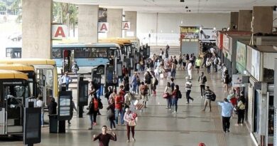 Taxa na Rodoviária de Brasília acende alerta no Entorno do DF: risco de aumento nas passagens Taxa na Rodoviária de Brasília acende alerta no Entorno do DF: risco de aumento nas passagens