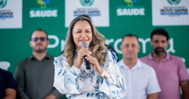 Justiça manda remover vídeo após primeira-dama de Novo Gama denunciar extorsão e ataques Justiça manda remover vídeo após primeira-dama de Novo Gama denunciar extorsão e ataques