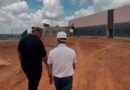 Prefeito vistoria obra do Hospital Municipal de Novo Gama, que já está 80% concluída