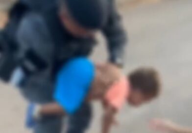 Policiais da CPE salvam bebê engasgado durante patrulhamento em Novo Gama