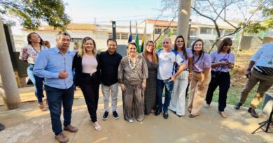 Ministra das Mulheres visita Cidade Ocidental e reforça ações de combate à violência de gênero