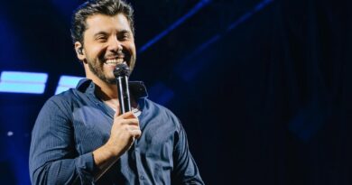 Murilo Huff abre programação do rodeio show de Valparaíso de Goiás nesta sexta (12) Murilo Huff abre programação do rodeio show de Valparaíso de Goiás nesta sexta (12)
