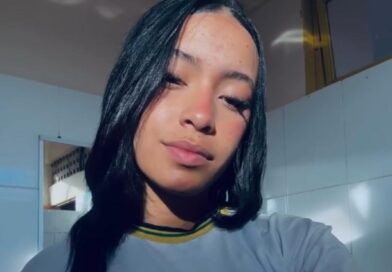 Família procura por adolescente desaparecida após saída de colégio em Cidade Ocidental Família procura por adolescente desaparecida após saída de colégio em Cidade Ocidental