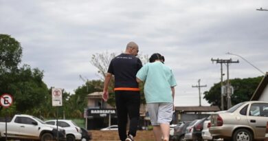 Após um ano morando em hospital do Jardim Ingá, menina autista terá novo lar