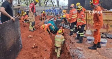 Trabalhador cai em vala e morre soterrado durante obra no centro de Brasília