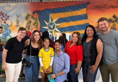 Mais de mil estudantes recebem óculos gratuitos e têm a realidade transformada em Valparaíso de Goiás