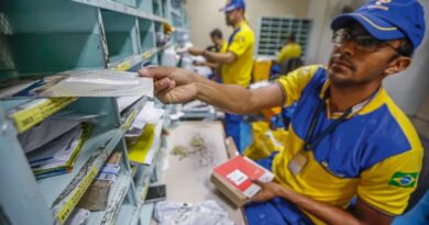 Em reunião com o prefeito Diego Sorgatto, Correios garantem continuidade dos serviços no Jardim Ingá Em reunião com o prefeito Diego Sorgatto, Correios garantem continuidade dos serviços no Jardim Ingá