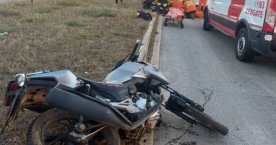 Motociclista fica gravemente ferido após acidente na EPIA Sul, no Park Way