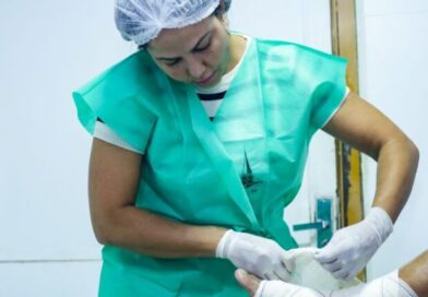 Iges-DF abre vagas para enfermeiros com salário de até R$ 4 mil