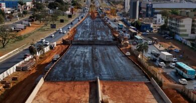 Obras do viaduto na BR-040 em Valparaíso de Goiás avançam para a etapa de pavimentação asfáltica