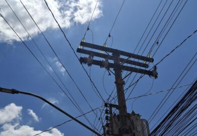 Após temporal, moradores da rua larga da SQ 17 e SQ 19 seguem sem energia em Cidade Ocidental