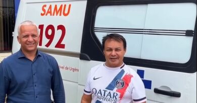 Cidade Ocidental recebe nova ambulância do SAMU pelo Novo PAC e reforça atendimento de emergência Cidade Ocidental recebe nova ambulância do SAMU pelo Novo PAC e reforça atendimento de emergência