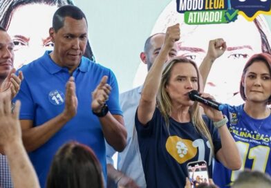 Celina promete melhorias no transporte público do Entorno durante encontro com prefeitos e vice-prefeitos Celina promete melhorias no transporte público do Entorno durante encontro com prefeitos e vice-prefeitos