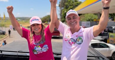 Joscilene do Mangão encerra campanha com carreata em Novo Gama