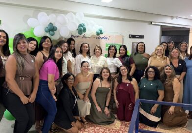 Prefeitura de Luziânia dá posse a professores aprovados em concurso público Prefeitura de Luziânia dá posse a professores aprovados em concurso público